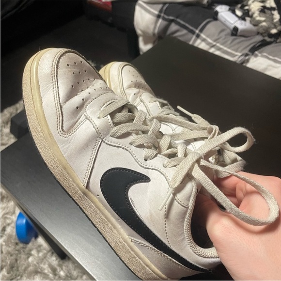 Nike Dunk White Leather Low Top Sneakers - Picture 5 of 7